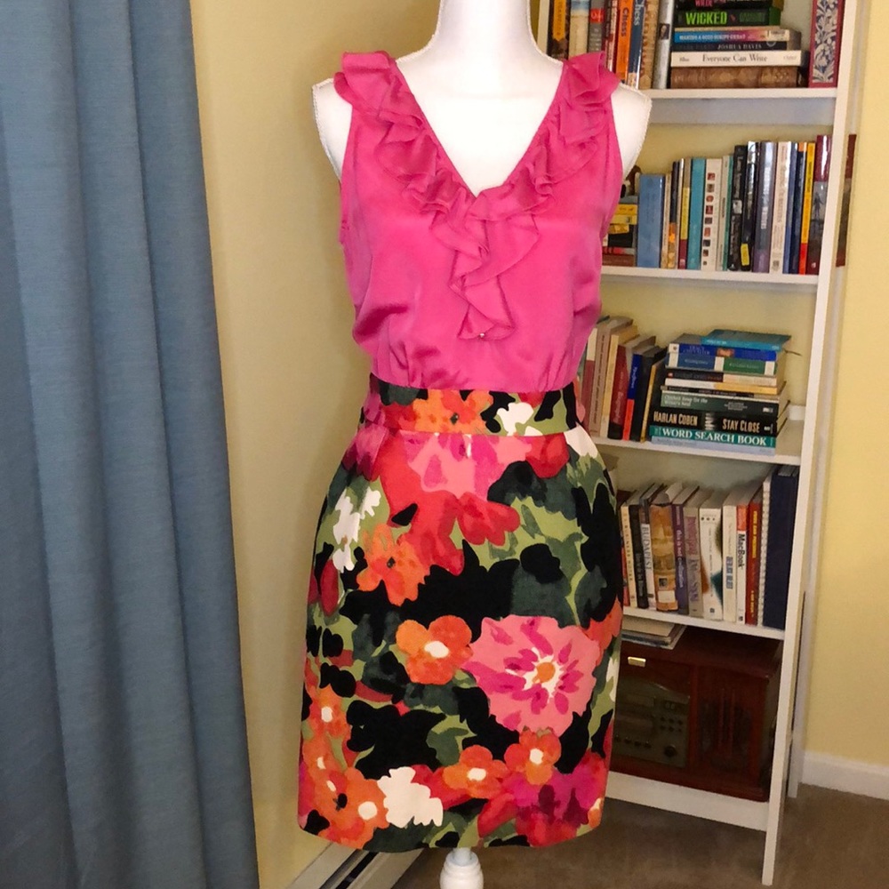 Tabitha Dress in Floral Print Size 4
